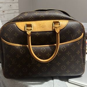 Louis Vuitton Monogram Canvas Deauville Travel Bag
